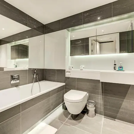 Guestready - A Prime Stay In Nine Elms Londen Buitenkant foto